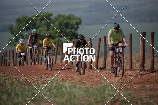 Buy your photos of the eventCROSS DUATHLON on Fotop