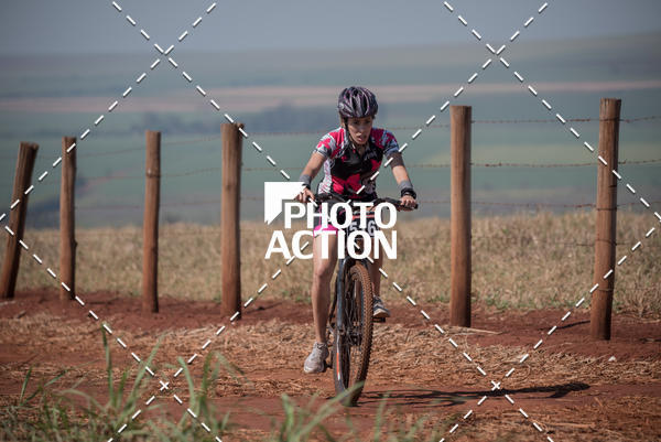 Buy your photos of the eventCROSS DUATHLON on Fotop