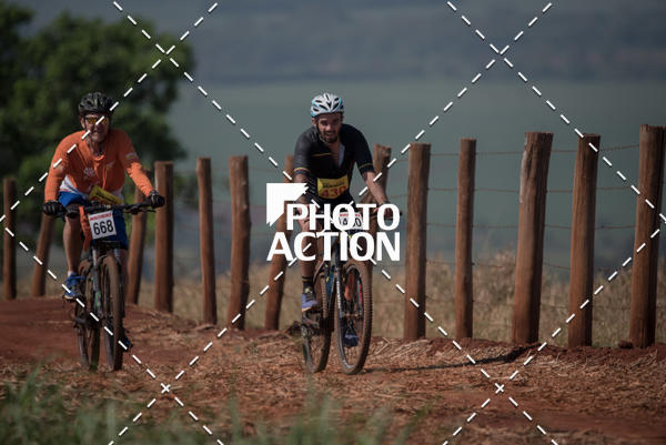 Buy your photos of the eventCROSS DUATHLON on Fotop