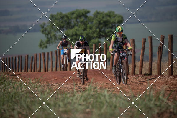 Buy your photos of the eventCROSS DUATHLON on Fotop