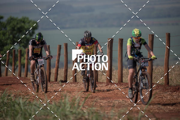 Buy your photos of the eventCROSS DUATHLON on Fotop
