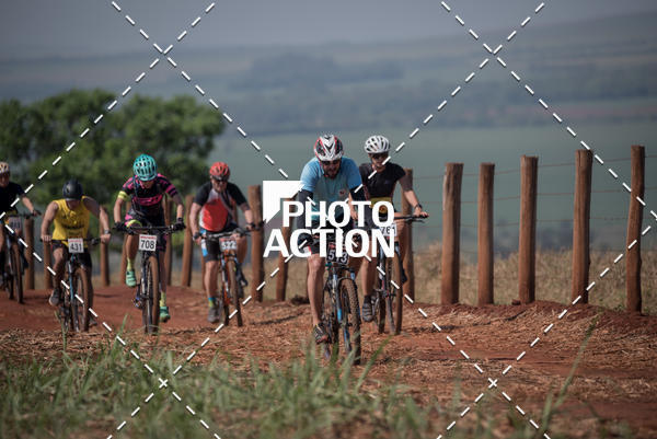 Buy your photos of the eventCROSS DUATHLON on Fotop