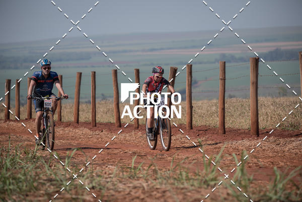 Buy your photos of the eventCROSS DUATHLON on Fotop