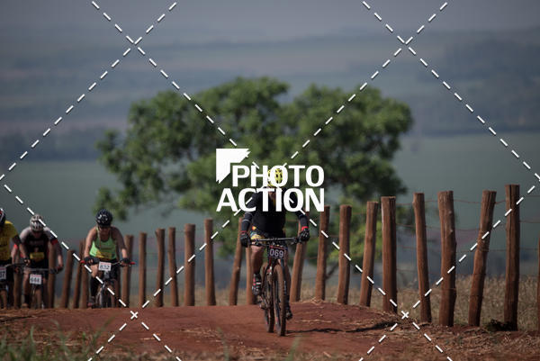 Buy your photos of the eventCROSS DUATHLON on Fotop