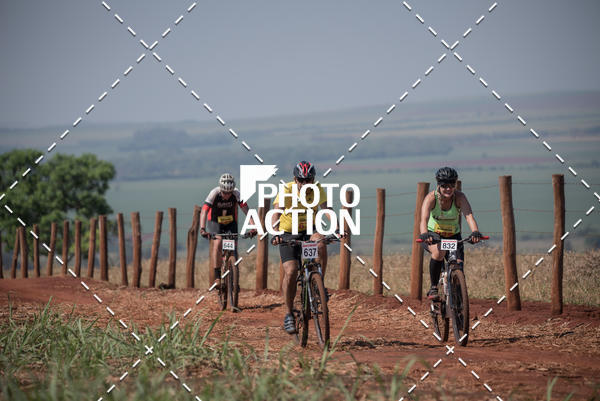 Buy your photos of the eventCROSS DUATHLON on Fotop