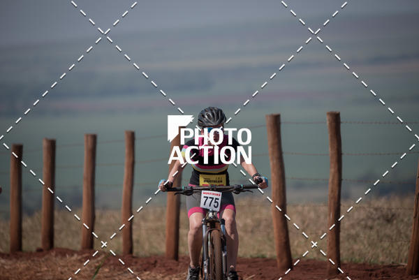 Buy your photos of the eventCROSS DUATHLON on Fotop