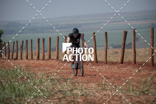 Buy your photos of the eventCROSS DUATHLON on Fotop