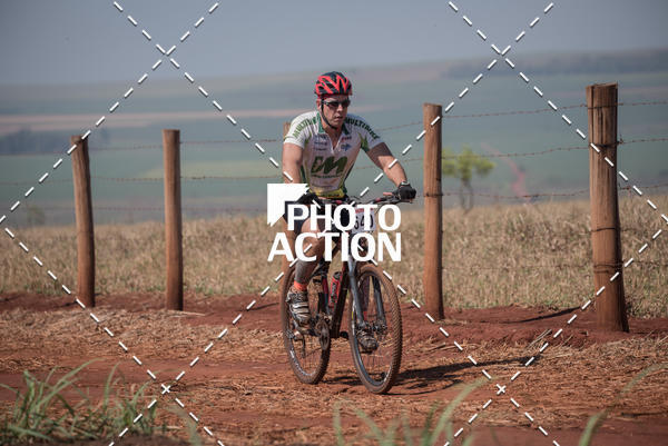 Buy your photos of the eventCROSS DUATHLON on Fotop