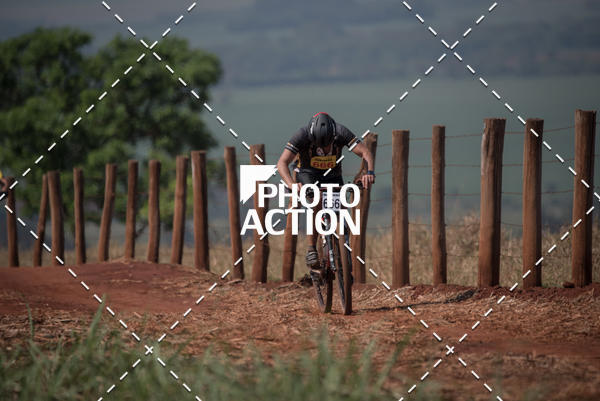 Buy your photos of the eventCROSS DUATHLON on Fotop