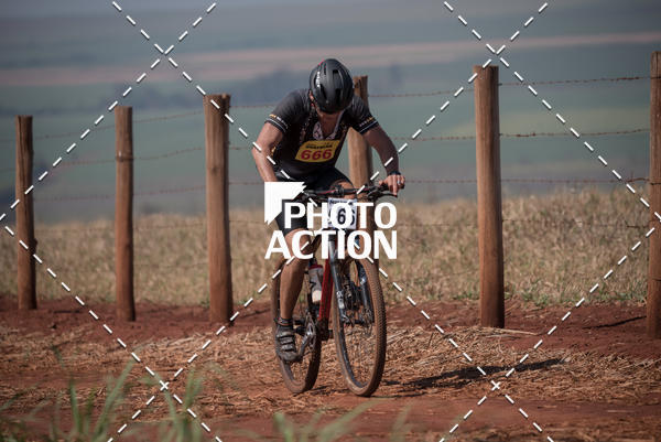 Buy your photos of the eventCROSS DUATHLON on Fotop