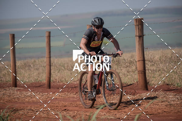 Buy your photos of the eventCROSS DUATHLON on Fotop