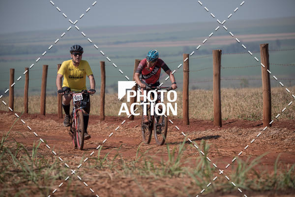Buy your photos of the eventCROSS DUATHLON on Fotop