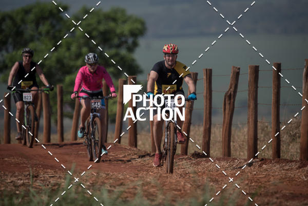 Buy your photos of the eventCROSS DUATHLON on Fotop