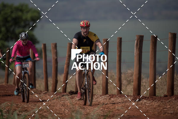Buy your photos of the eventCROSS DUATHLON on Fotop