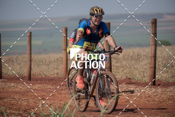 Buy your photos of the eventCROSS DUATHLON on Fotop