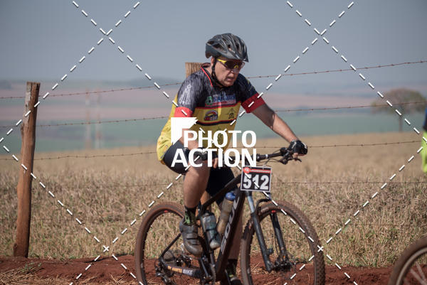 Buy your photos of the eventCROSS DUATHLON on Fotop