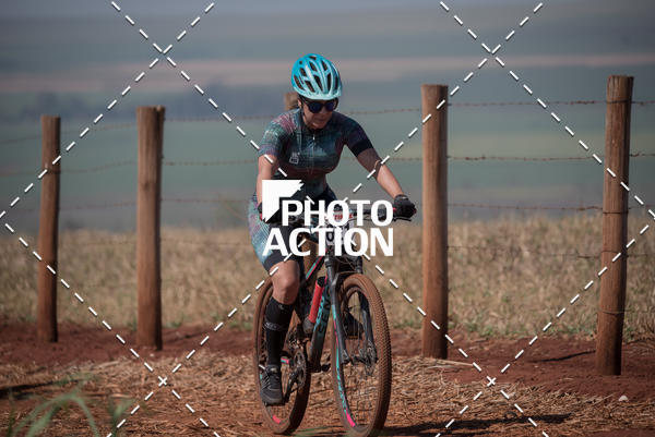 Buy your photos of the eventCROSS DUATHLON on Fotop