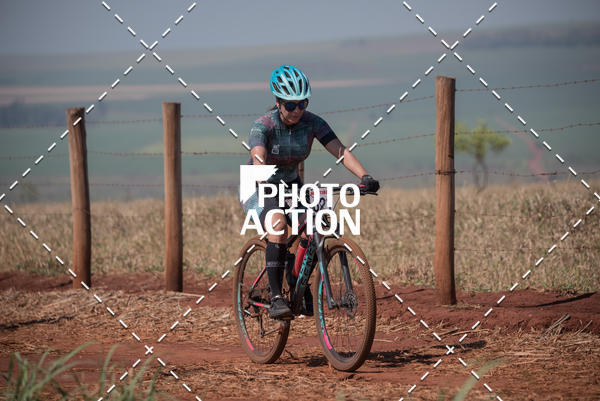 Buy your photos of the eventCROSS DUATHLON on Fotop