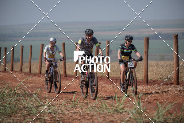 Buy your photos of the eventCROSS DUATHLON on Fotop