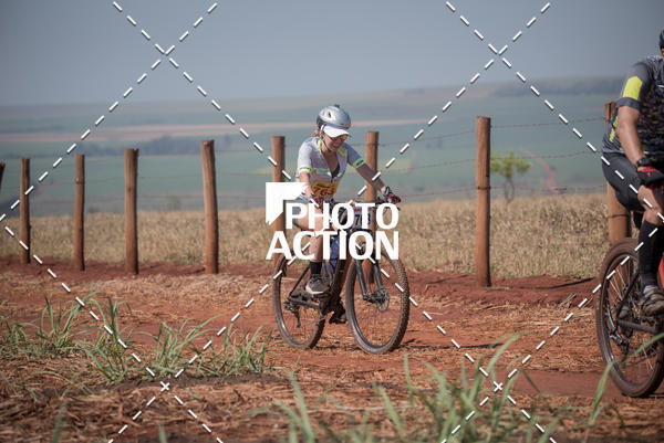 Buy your photos of the eventCROSS DUATHLON on Fotop