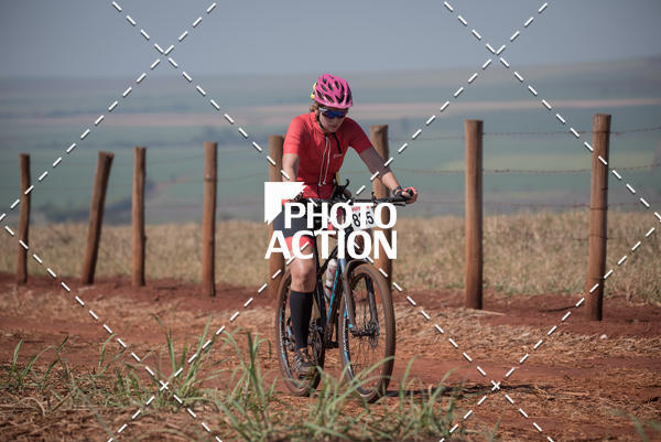 Buy your photos of the eventCROSS DUATHLON on Fotop