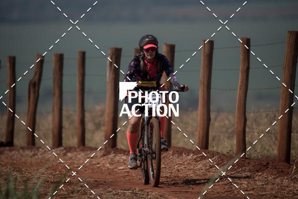 Buy your photos of the eventCROSS DUATHLON on Fotop