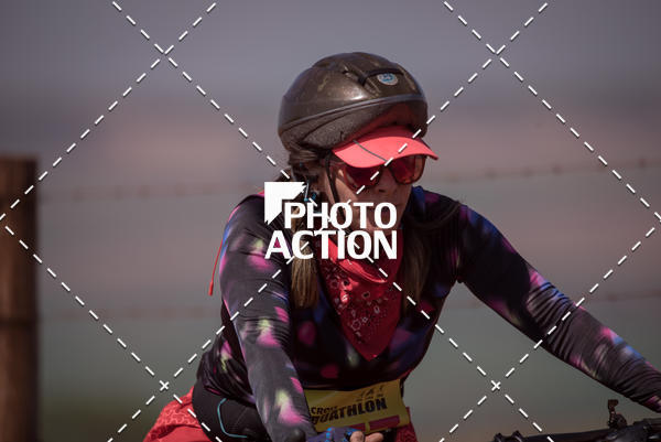 Buy your photos of the eventCROSS DUATHLON on Fotop