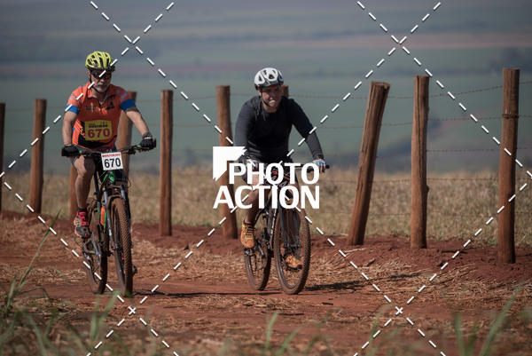Buy your photos of the eventCROSS DUATHLON on Fotop
