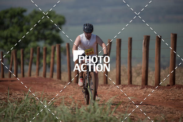 Buy your photos of the eventCROSS DUATHLON on Fotop