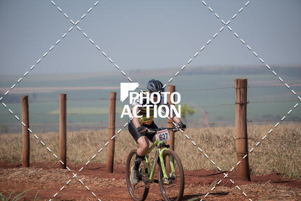 Buy your photos of the eventCROSS DUATHLON on Fotop