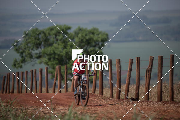 Buy your photos of the eventCROSS DUATHLON on Fotop