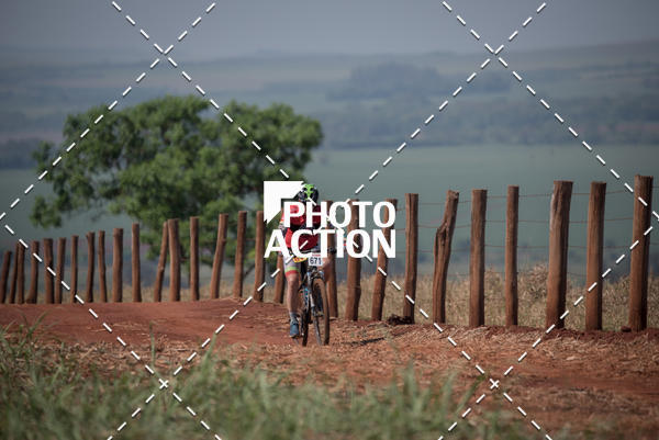 Buy your photos of the eventCROSS DUATHLON on Fotop