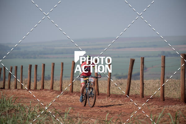 Buy your photos of the eventCROSS DUATHLON on Fotop
