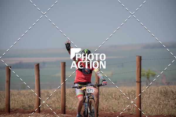 Buy your photos of the eventCROSS DUATHLON on Fotop