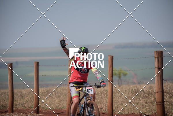 Buy your photos of the eventCROSS DUATHLON on Fotop