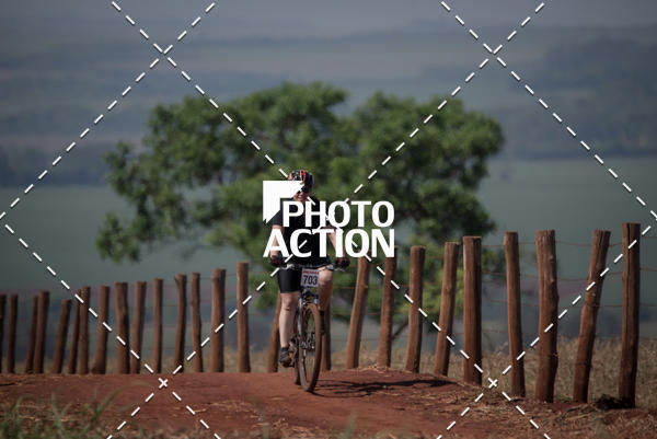 Buy your photos of the eventCROSS DUATHLON on Fotop