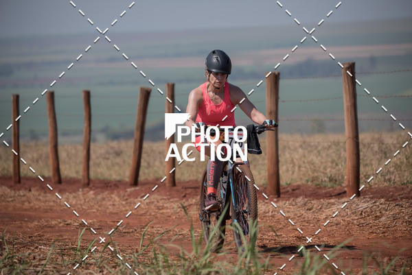 Buy your photos of the eventCROSS DUATHLON on Fotop