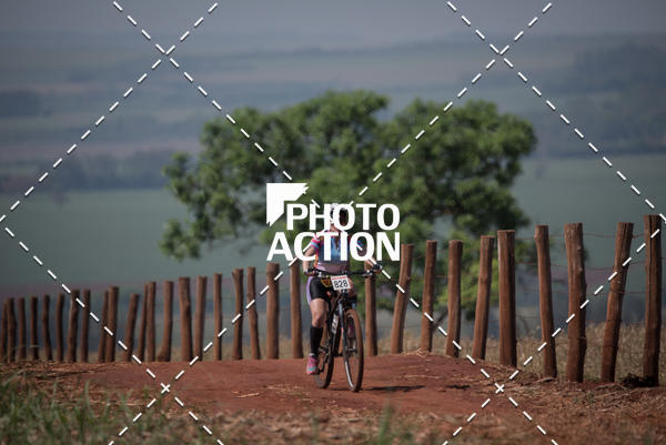 Buy your photos of the eventCROSS DUATHLON on Fotop