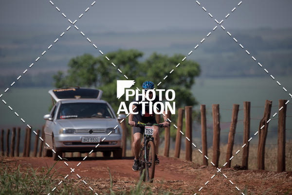 Buy your photos of the eventCROSS DUATHLON on Fotop