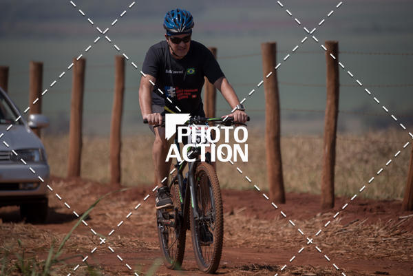 Buy your photos of the eventCROSS DUATHLON on Fotop