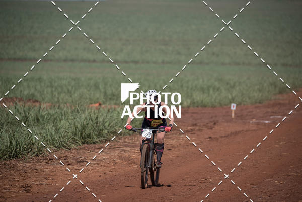Buy your photos of the eventCROSS DUATHLON on Fotop