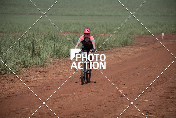 Buy your photos of the eventCROSS DUATHLON on Fotop