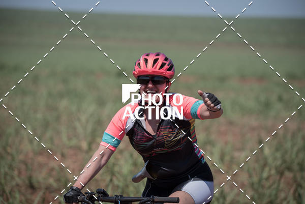 Buy your photos of the eventCROSS DUATHLON on Fotop