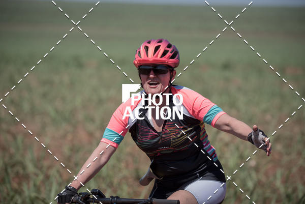 Buy your photos of the eventCROSS DUATHLON on Fotop