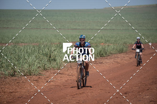 Buy your photos of the eventCROSS DUATHLON on Fotop