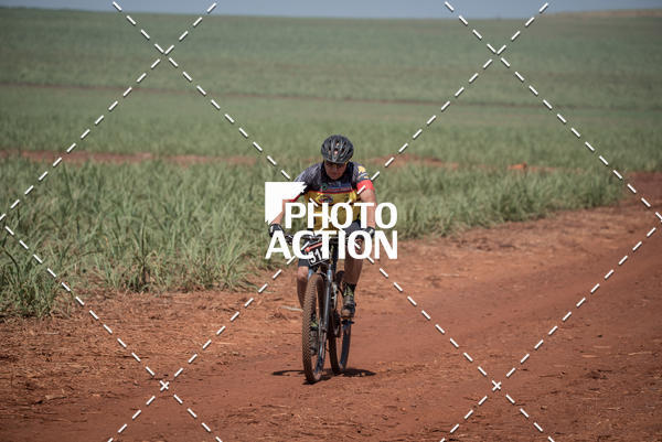 Buy your photos of the eventCROSS DUATHLON on Fotop