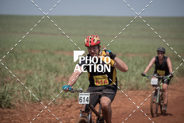 Buy your photos of the eventCROSS DUATHLON on Fotop