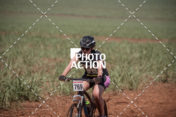 Buy your photos of the eventCROSS DUATHLON on Fotop