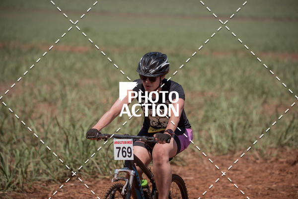 Buy your photos of the eventCROSS DUATHLON on Fotop