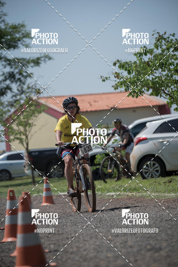 Buy your photos of the eventCROSS DUATHLON on Fotop